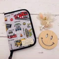 1点のみ☆ハンドメイド☆働く車 母子手帳ケース マルチケース お薬手帳ケース