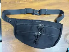 DIESEL ディーゼル ボディバッグ ブラック