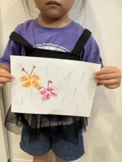 クレヨン画 蝶と雨　4歳児作