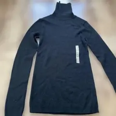 美品！無印良品タートルネック黒ニットセーター Mサイズ