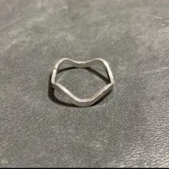 リング　アクセサリー　シルバーカラー　ウェーブ