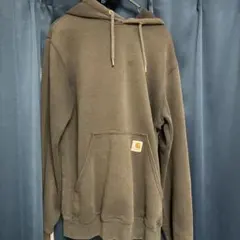 Carhartt ブラックフード付きパーカー