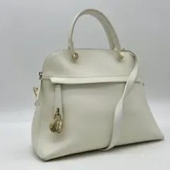 2026年最新】furla フルラ パイパーmの人気アイテム - メルカリ