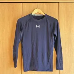 Under Armour ネイビー 長袖アンダーシャツ