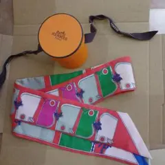 Item thumbnail for item 7dadb1d7-626a-4501-b4b0-a13a0fa1c71a