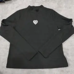 【美品】黒のハート刺繍長袖カットソー