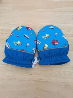 ☆お値下げ☆車両柄手袋 　3Sサイズ 　青