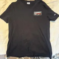 TOMMY JEANS 黒 Lサイズ Tシャツ