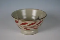 琉球壷屋焼 登り窯　金城敏幸　赤絵双魚文５寸マカイ（茶碗）101のサムネイル
