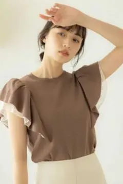 アースミュージック＆エコロジー♡レースドッキングフリルニットプルオーバー　Fのサムネイル