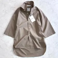 美品 マディソンブルー J.BRADLEY B刺繍 半袖シャツ ブラウン vn2のサムネイル