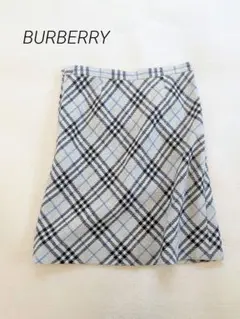 極美品　BURBERRY バーバリーWOOL 台形スカート　44 ノバチェック