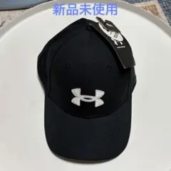 新品未使用　UNDER ARMOUR キャップのサムネイル