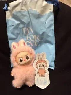 最安値ラブブイニシャル LABUBU PIN FOR LOVE　U