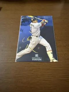 プロ野球チップス　山田哲人　2018 サイン　カード