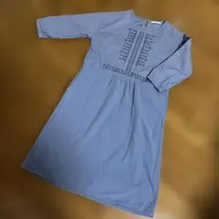 胸元刺繍　ワンピースのサムネイル