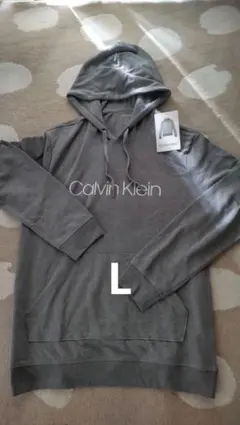 【1激安送料込み】新品未使用Calvin klein グレー系パーカーLサイズ