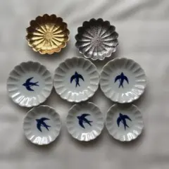 小皿 8枚セット 燕柄 金銀 輪花皿のサムネイル