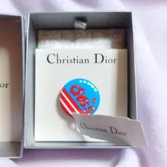 Christian Dior 缶バッジ 未使用品