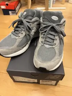 【箱あり】new balance m2002