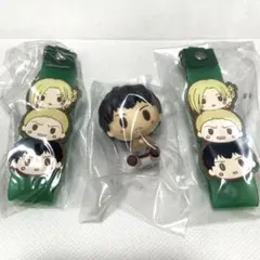 一番くじ　進撃の巨人　ちょこのっこフィギュア（ベルトルト）＆ぽこっとちゃーむ2個