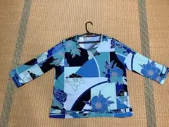 24413✨レオナール 花柄 カットソー Tシャツ コットン100% 綿 ブルー