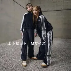 adidas W ADIBREAK VELOUR TT TPブラックセットアップ