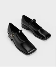 【CHARLES & KEITH】スクウェアトゥ メリージェーンパンプスのサムネイル