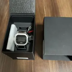 CASIO G-SHOCK GM-5600U-1JF 試着のみほぼ新品 - メルカリ