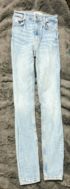 ライトブルー スキニーデニム　約52センチ