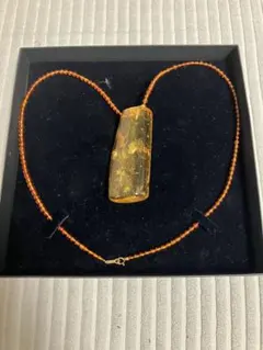 k18 琥珀　ネックレス