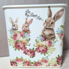 デコパージュꔛꕤ インテリア雑貨♡網目調ティッシュケース♡苺うさぎ