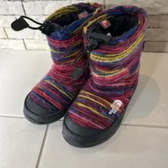 THE NORTH FACE 子ども用マルチカラーブーツ　スノーブーツ