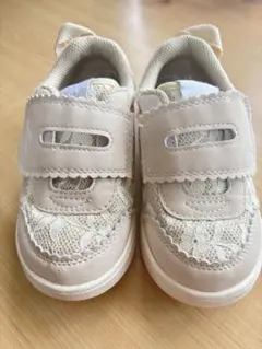 美品!送料無料!IFMEイフミーCALIN ベージュレーススニーカー16.5cm