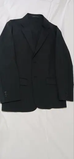 ユニクロ　感動テーラードジャケット