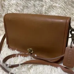 オールドコーチ　キャメル系　レザー　ターンロック　ショルダーバッグ　0586