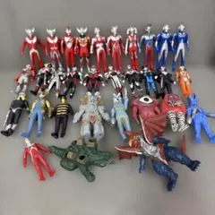 ウルトラマン 仮面ライダー ソフビ フィギュア 大量セット まとめ