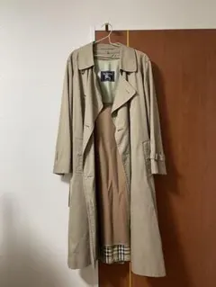 2025年最新】BURBERRY メンズ トレンチコートの人気アイテム