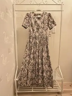 Laura Ashley フラワープリントマキシドレス