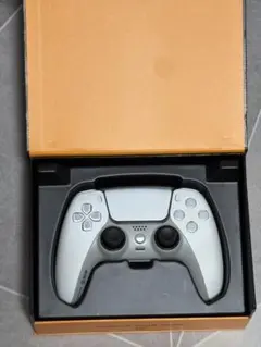 SCUF Reflex PS5 コントローラー