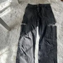 ブラック ダメージデニムパンツ