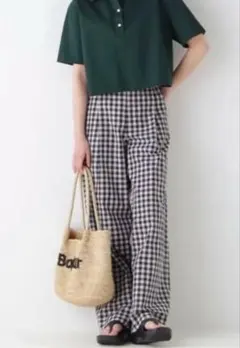 美品！ヒューマンウーマン！ギンガムチェックワンタックセミワイドパンツ