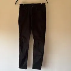 UNIQLO ユニクロ　ブラック スキニーデニム　24（61㎝）
