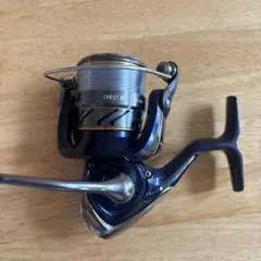 DAIWA CREST LT2500S-XH スピニングリール