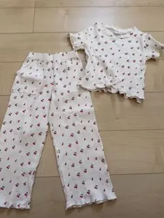 ZARA さくらんぼ柄セットアップ5-6歳