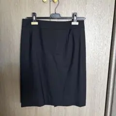 組曲　黒 タイトスカート