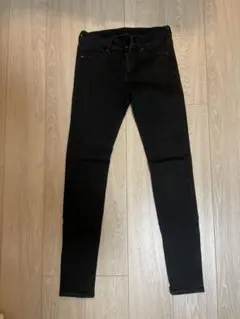 ユニクロ　スキニーパンツ　ブラック　26インチ