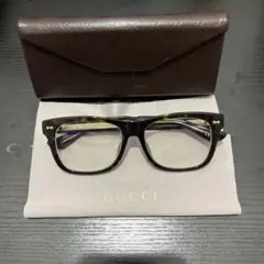 GUCCI サングラス ブラック ゴールド金具 - メルカリ