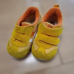 アシックス スニーカー 13.5