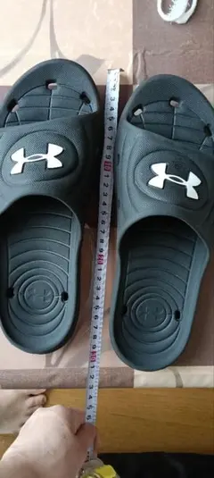 UNDER ARMOUR サンダル ブラック M10のサムネイル